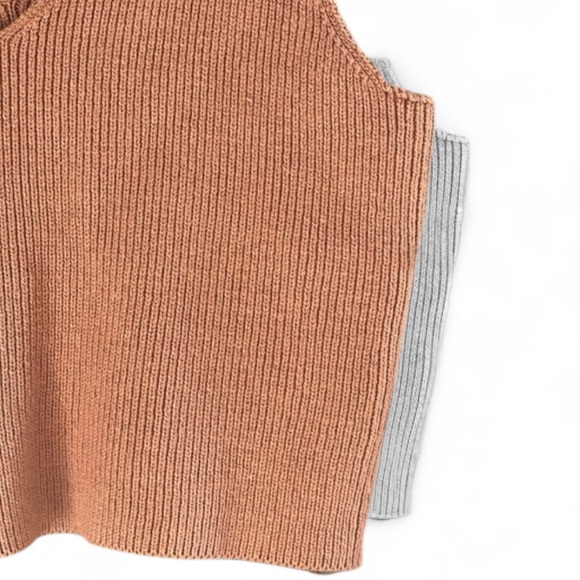 House OF HarLow 1960 Ribbed Top NWT - Picture 6 of 10